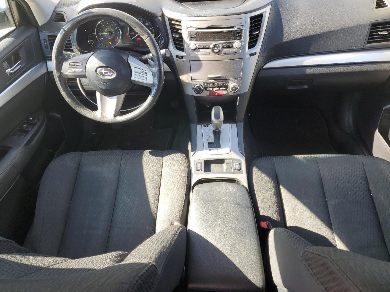 2011 Subaru Outback - Image 8