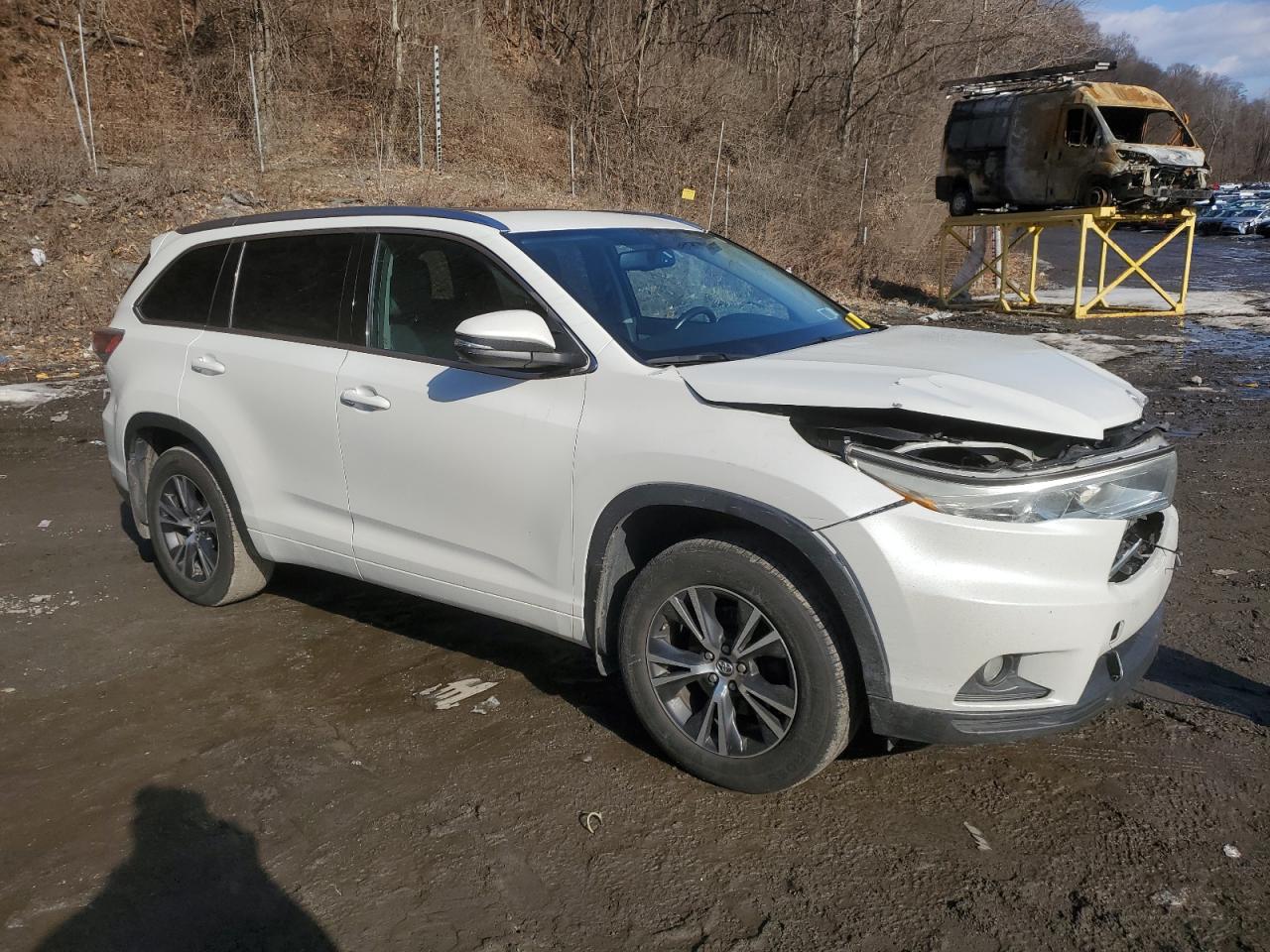 2016 Toyota Highlander - Image 4