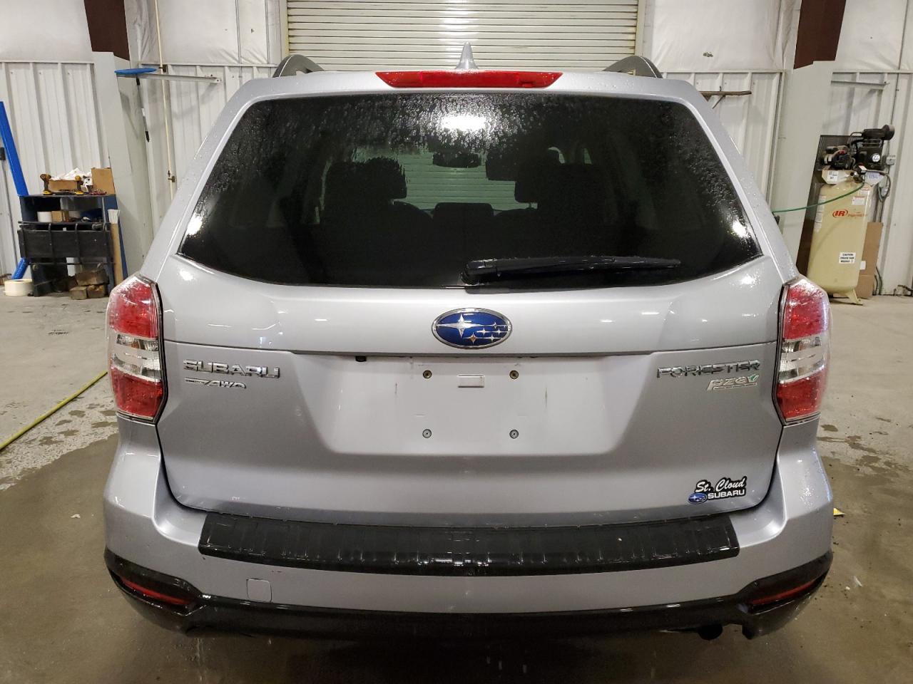 2016 Subaru Forester - Image 6