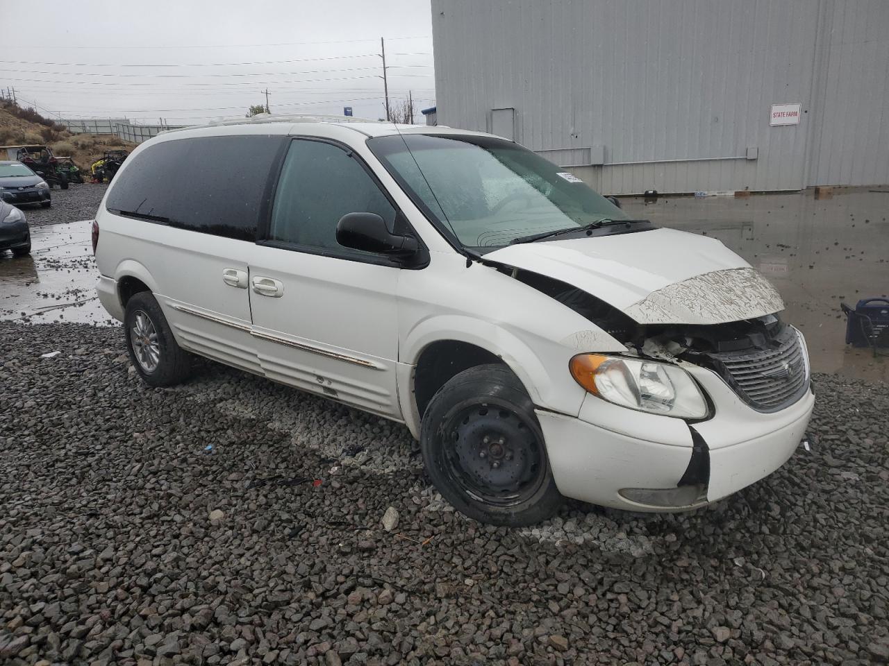 2002 Chrysler Town & Country - Image 4