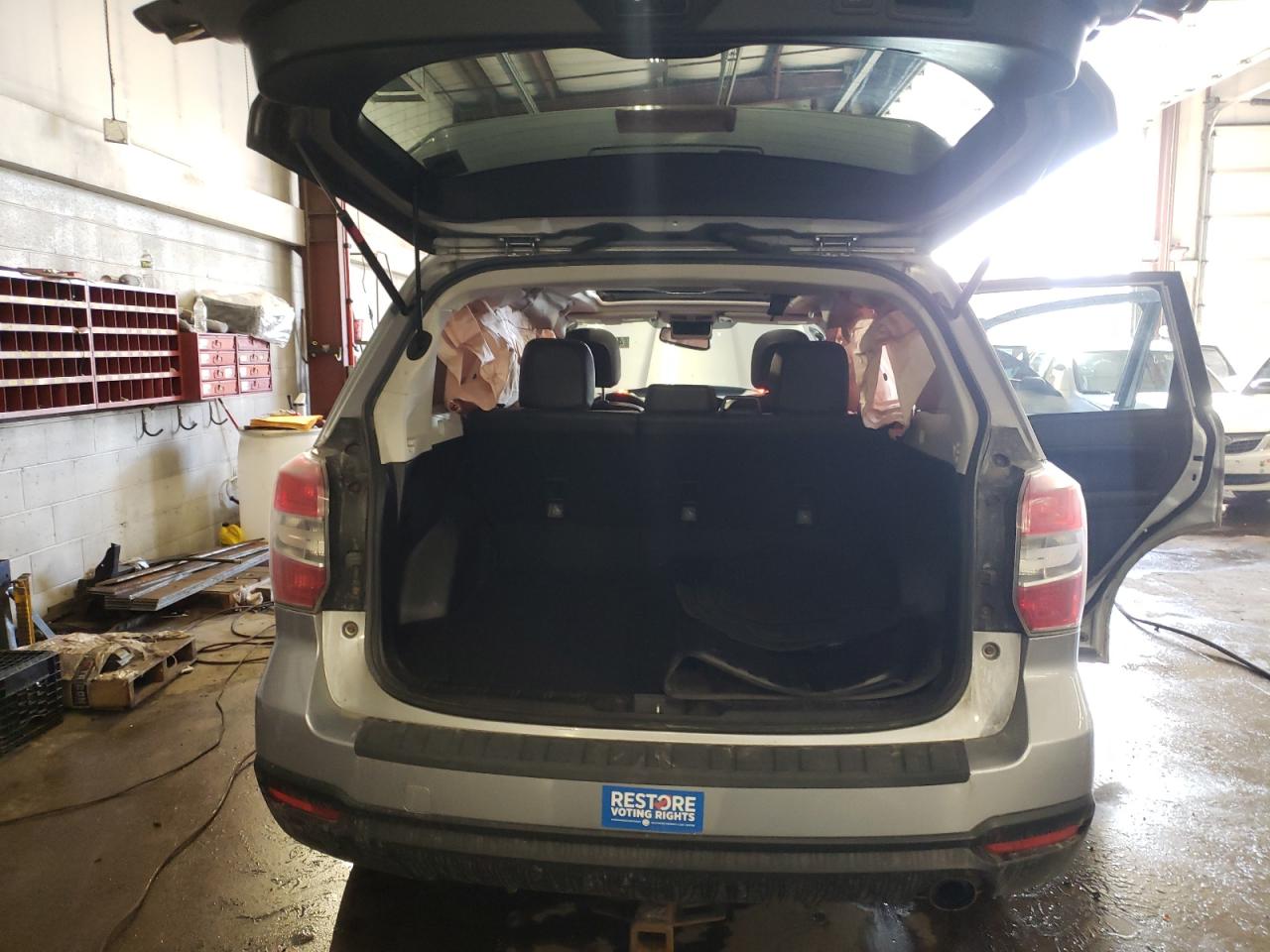 2015 Subaru Forester - Image 6