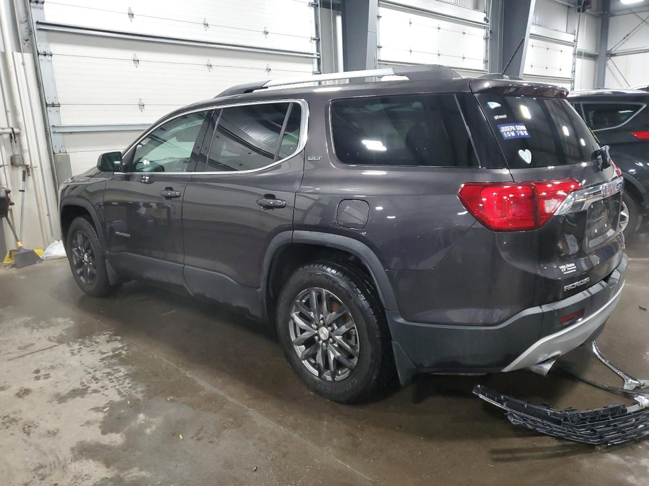 2019 GMC Acadia - Image 2