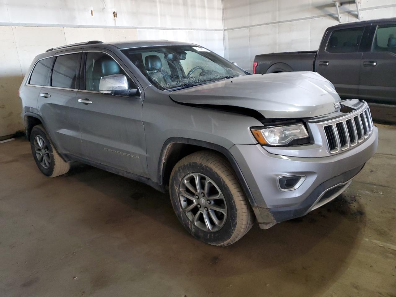2014 Jeep Grand Cherokee - Image 4
