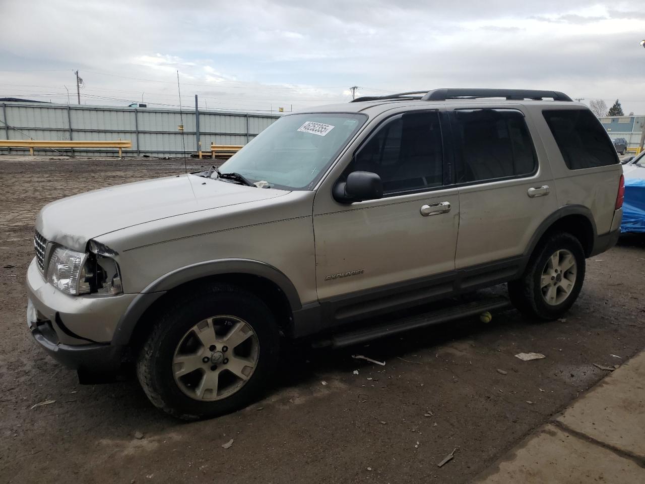 2005 Ford Explorer Xlt за продажба в Dyer, IN - Front End