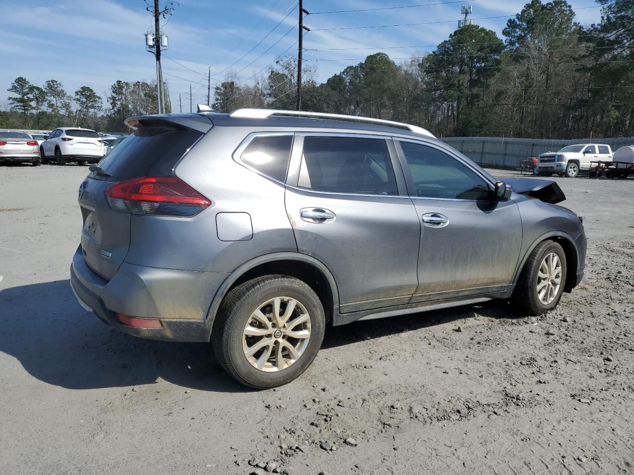 2020 Nissan Rogue - Image 3