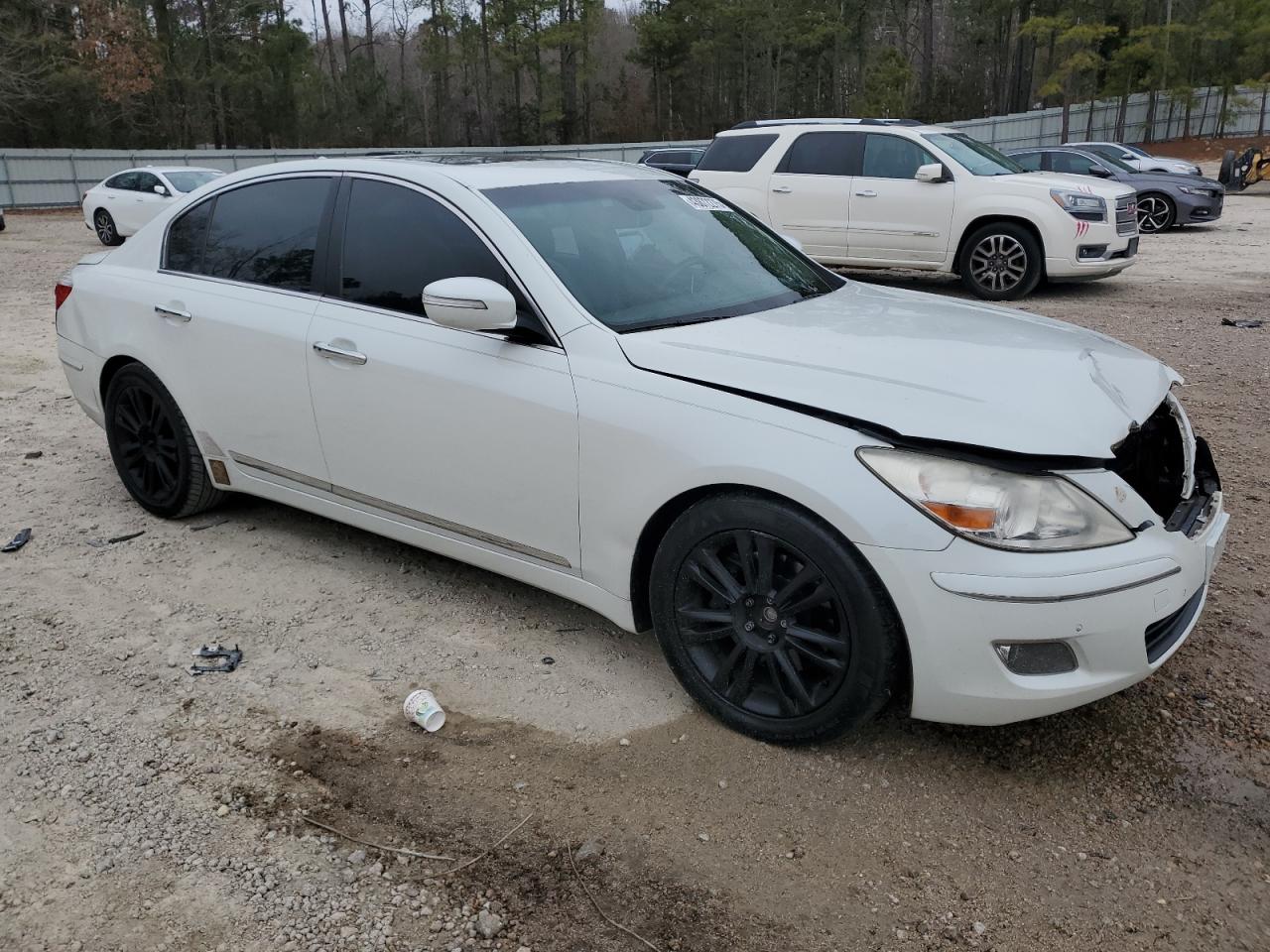 2009 Hyundai Genesis - Image 4