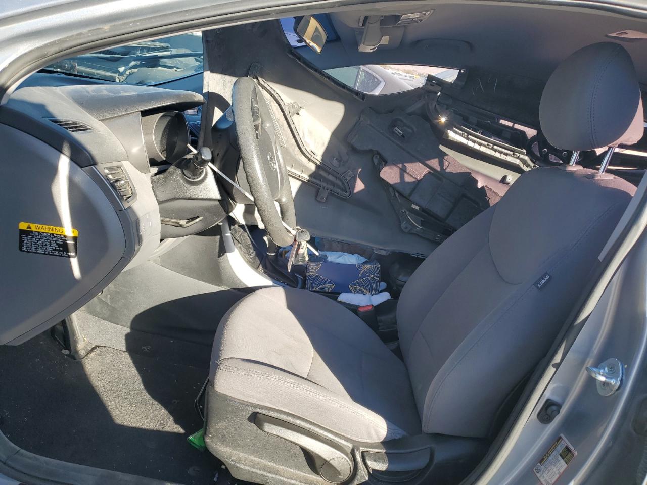 2016 Hyundai Elantra - Image 7