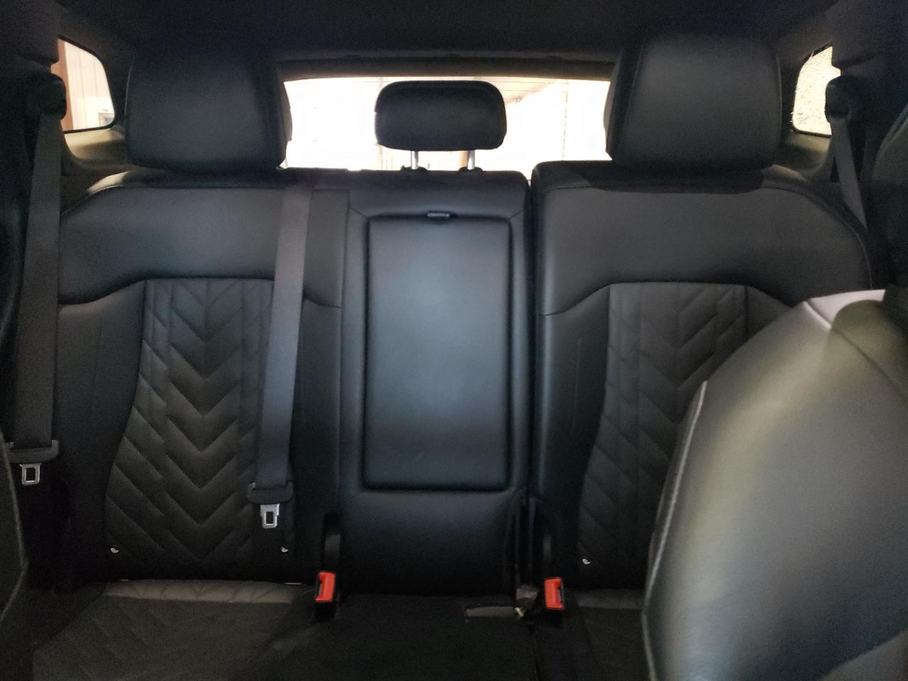 2023 Kia Sportage - Image 10