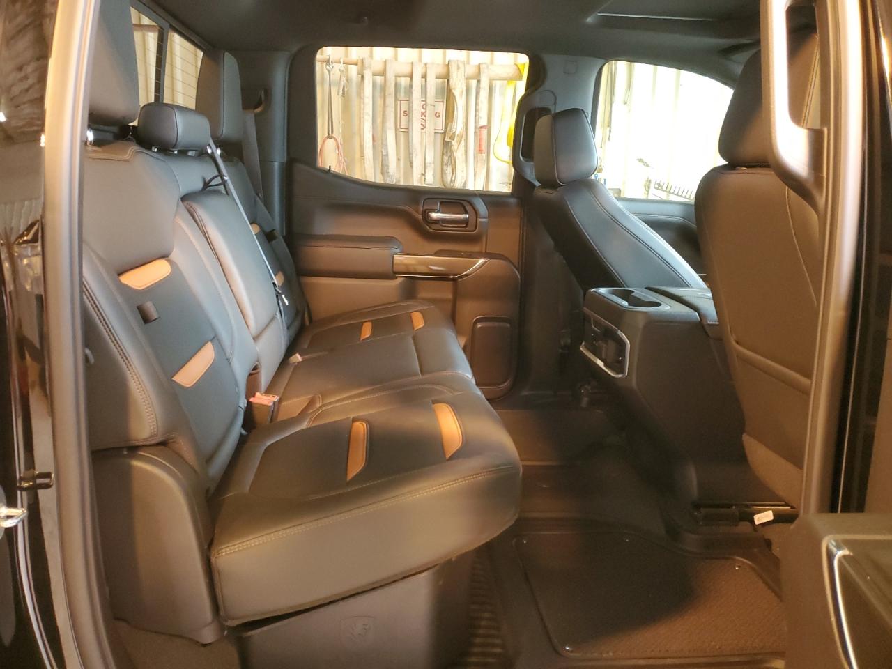 2021 GMC Sierra - Image 10