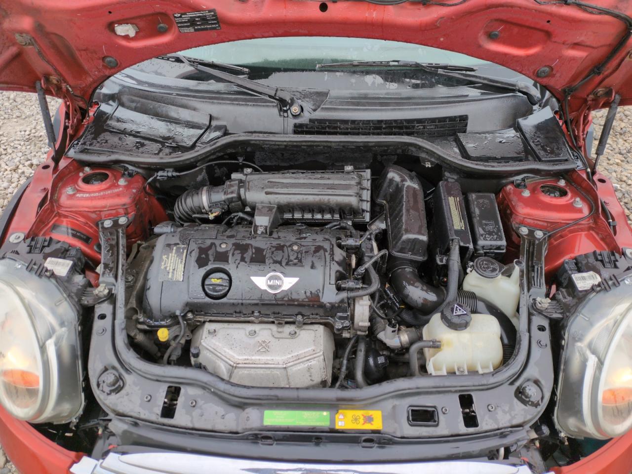 2011 MINI Cooper - Image 11