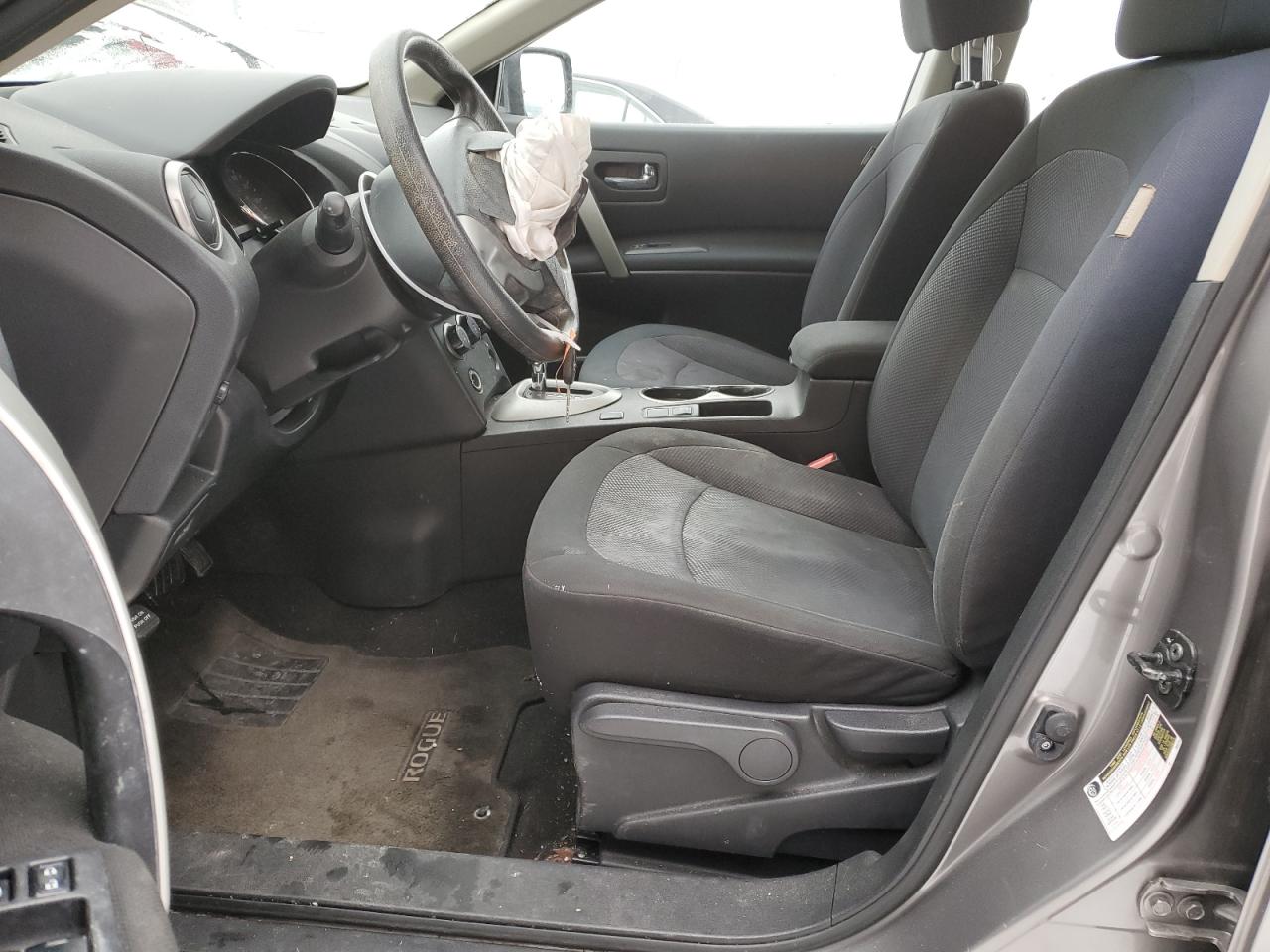 2015 Nissan Rogue - Image 7