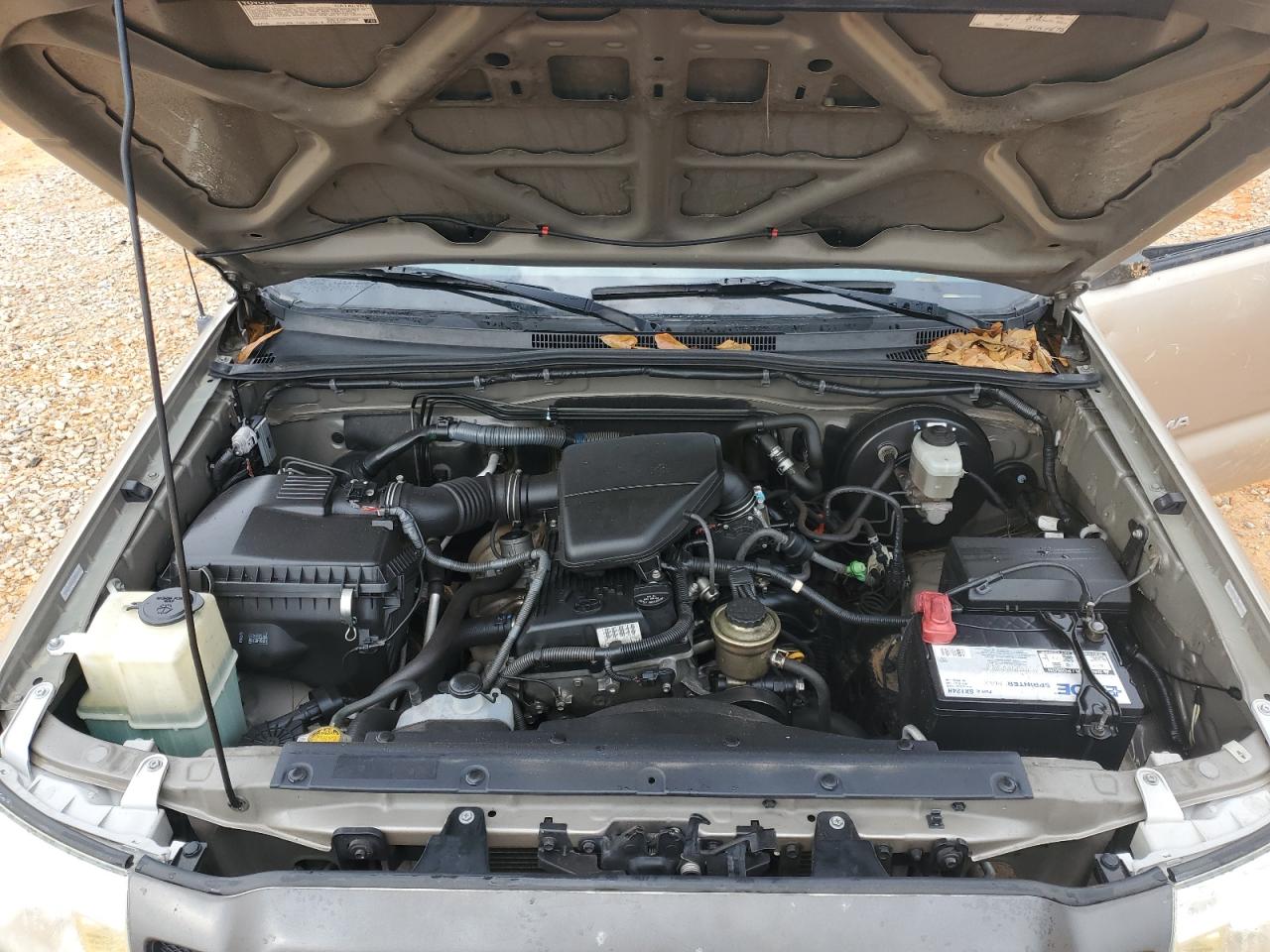 2005 Toyota Tacoma - Image 11