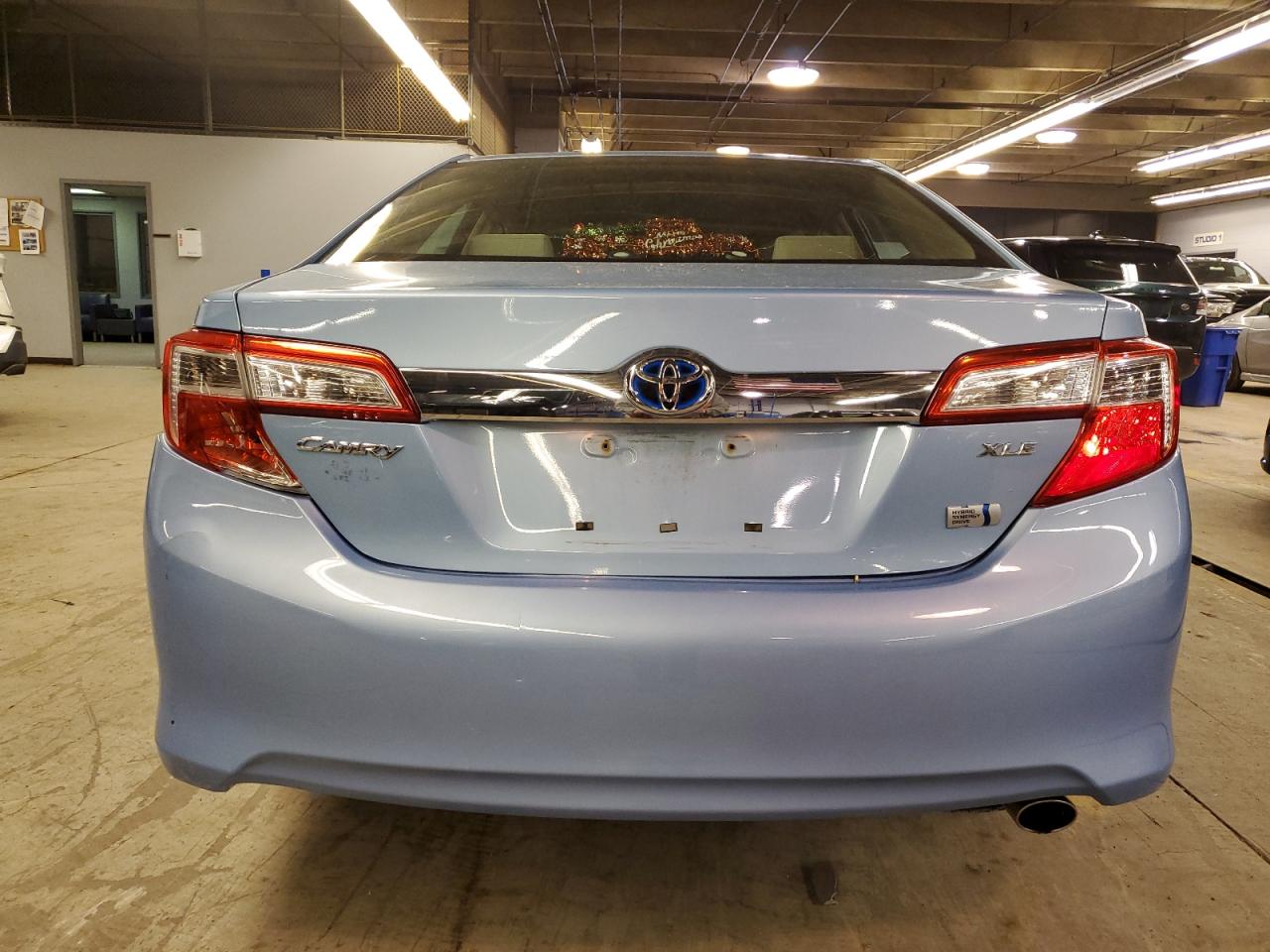 2013 Toyota Camry - Image 6