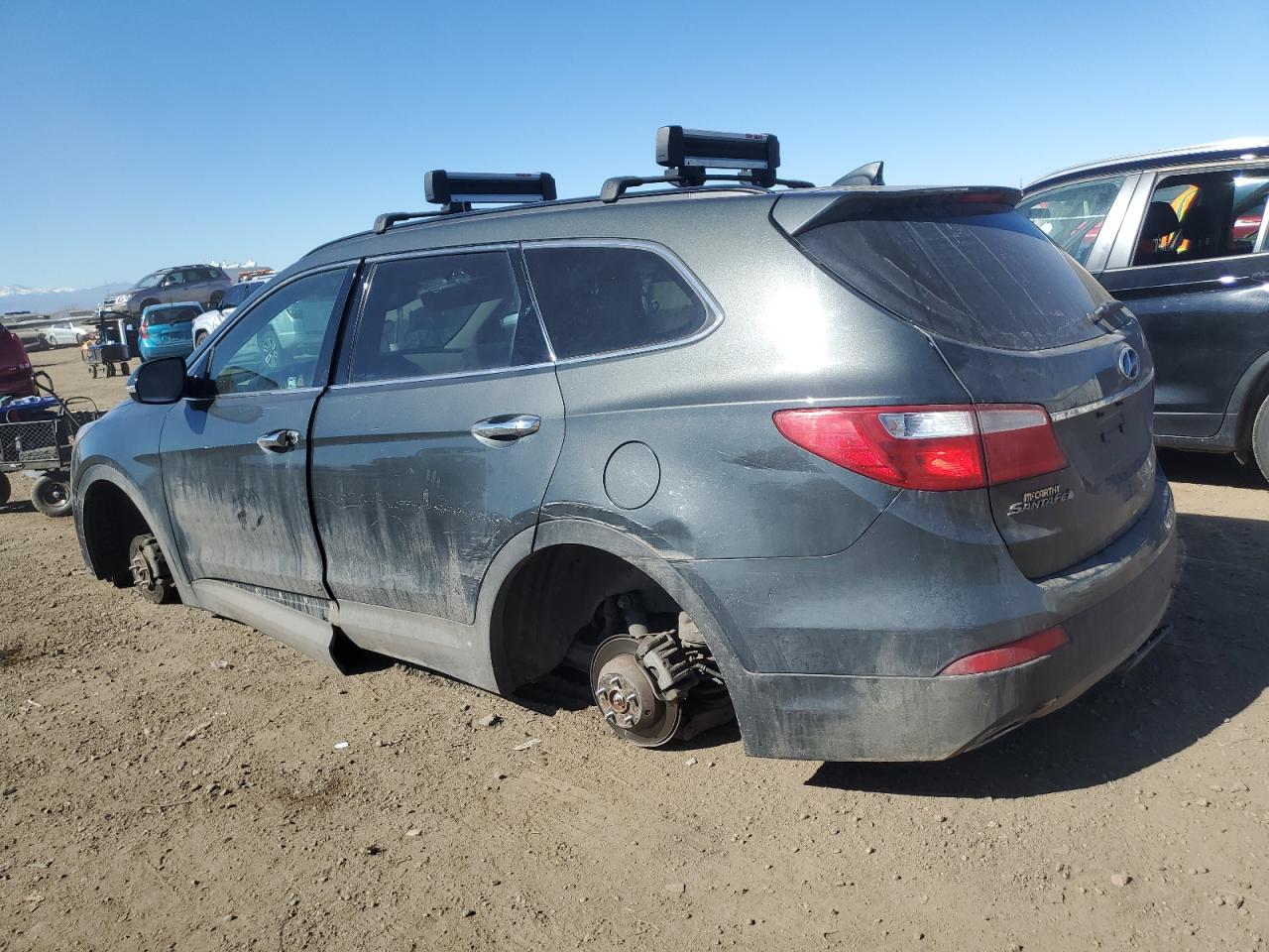 2013 Hyundai Santa Fe - Image 2