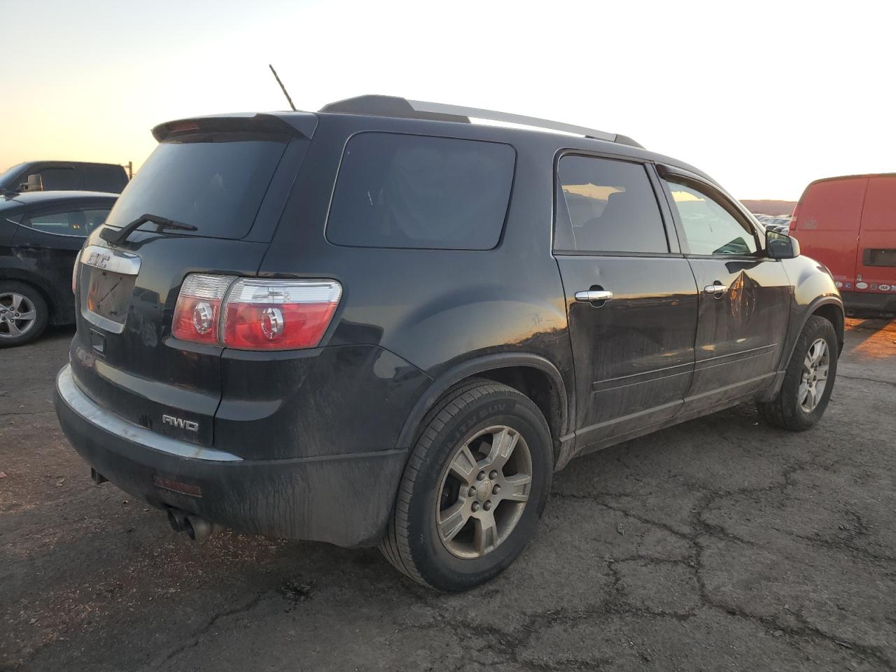 2011 GMC Acadia - Image 3