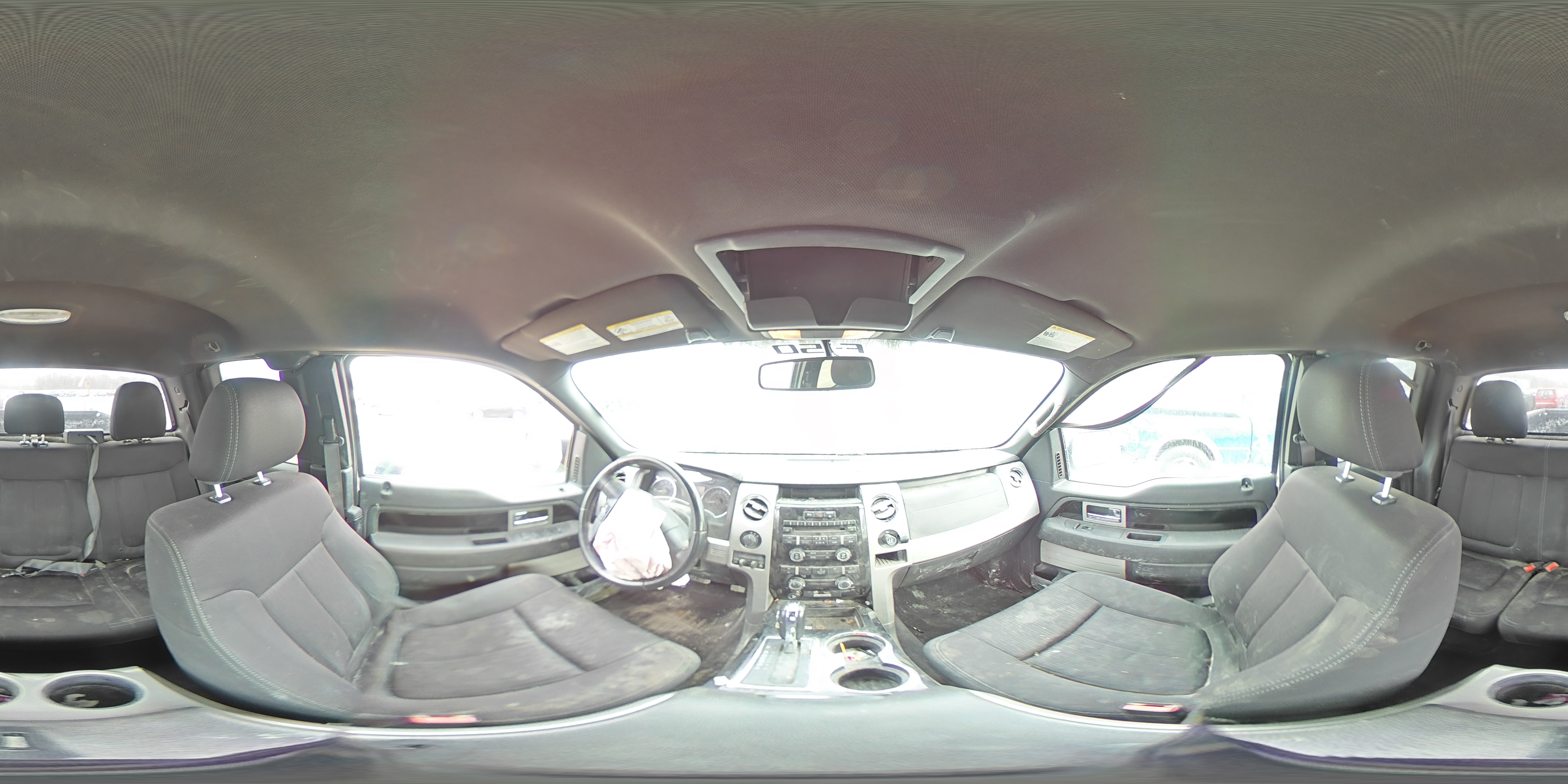2011 Ford F-150 - Image 12