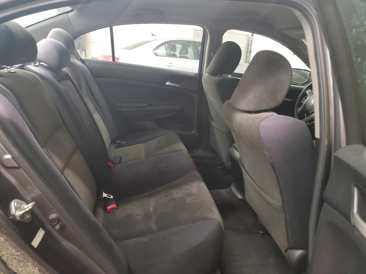 2010 Honda Accord - Image 10