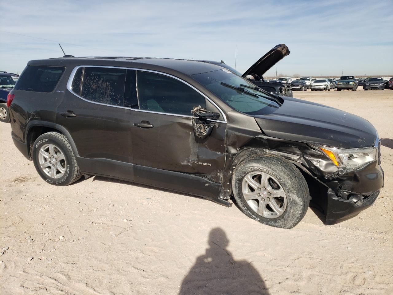 2019 GMC Acadia - Image 4