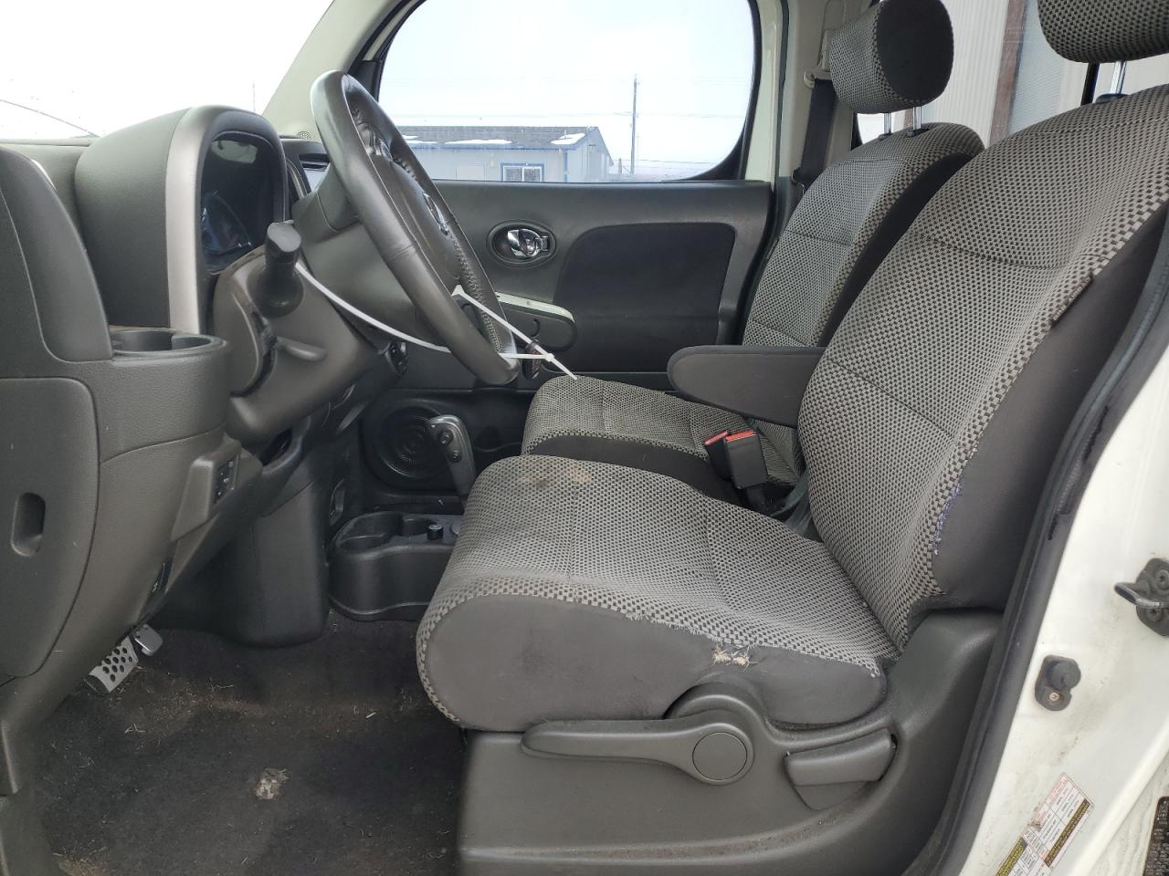 2010 Nissan Cube - Image 7