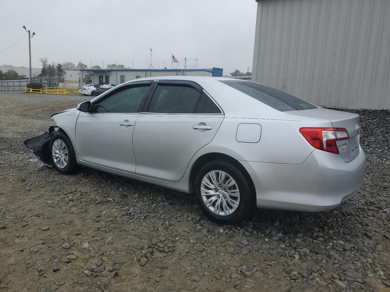 2012 Toyota Camry - Image 2