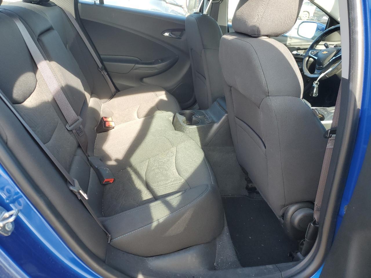 2017 Chevrolet Volt - Image 10