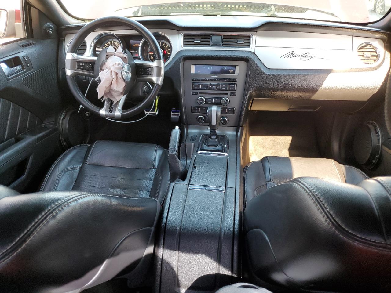 2013 Ford Mustang - Image 8