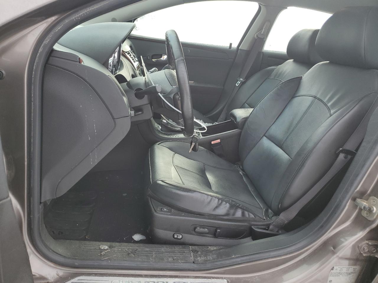 2010 Chevrolet Malibu - Image 7