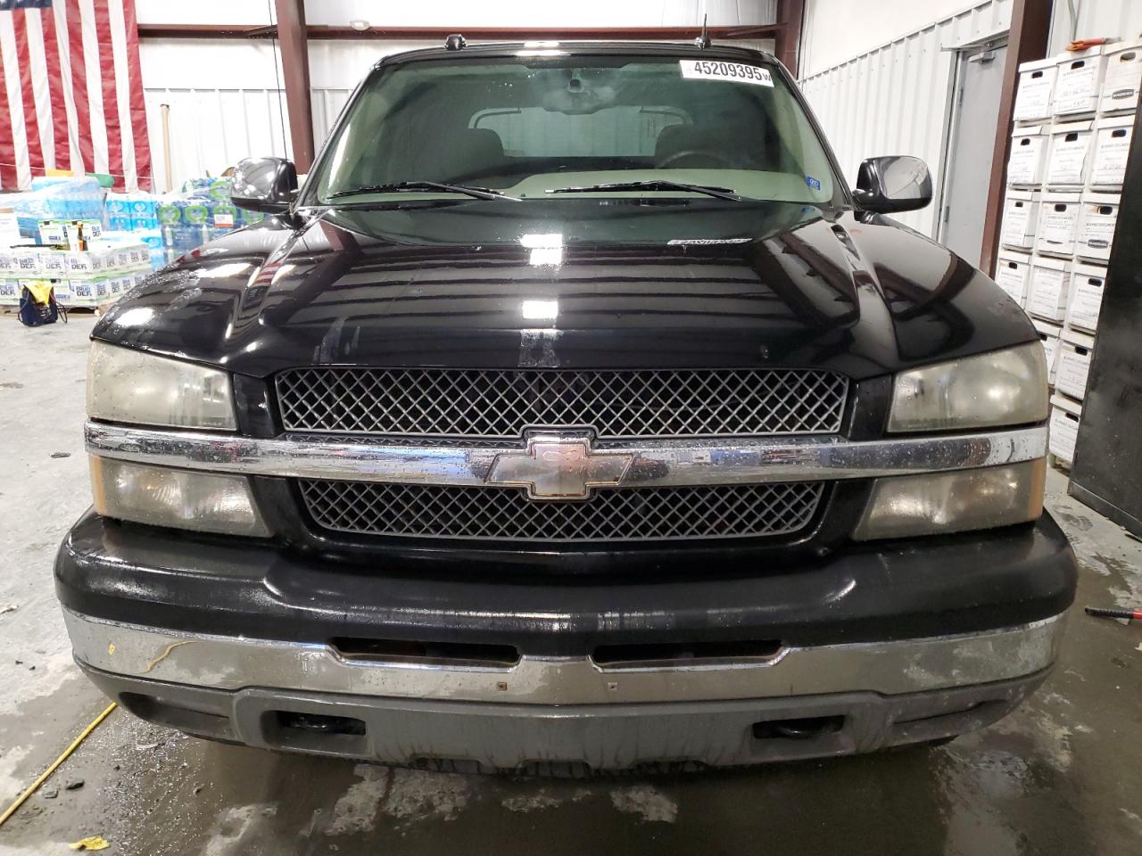 2005 Chevrolet Avalanche - Image 5