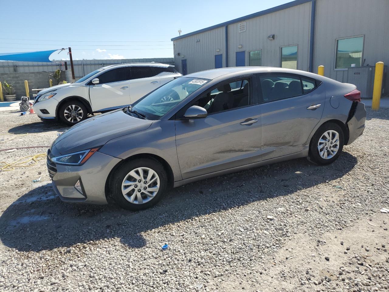 2020 Hyundai Elantra - Image 1