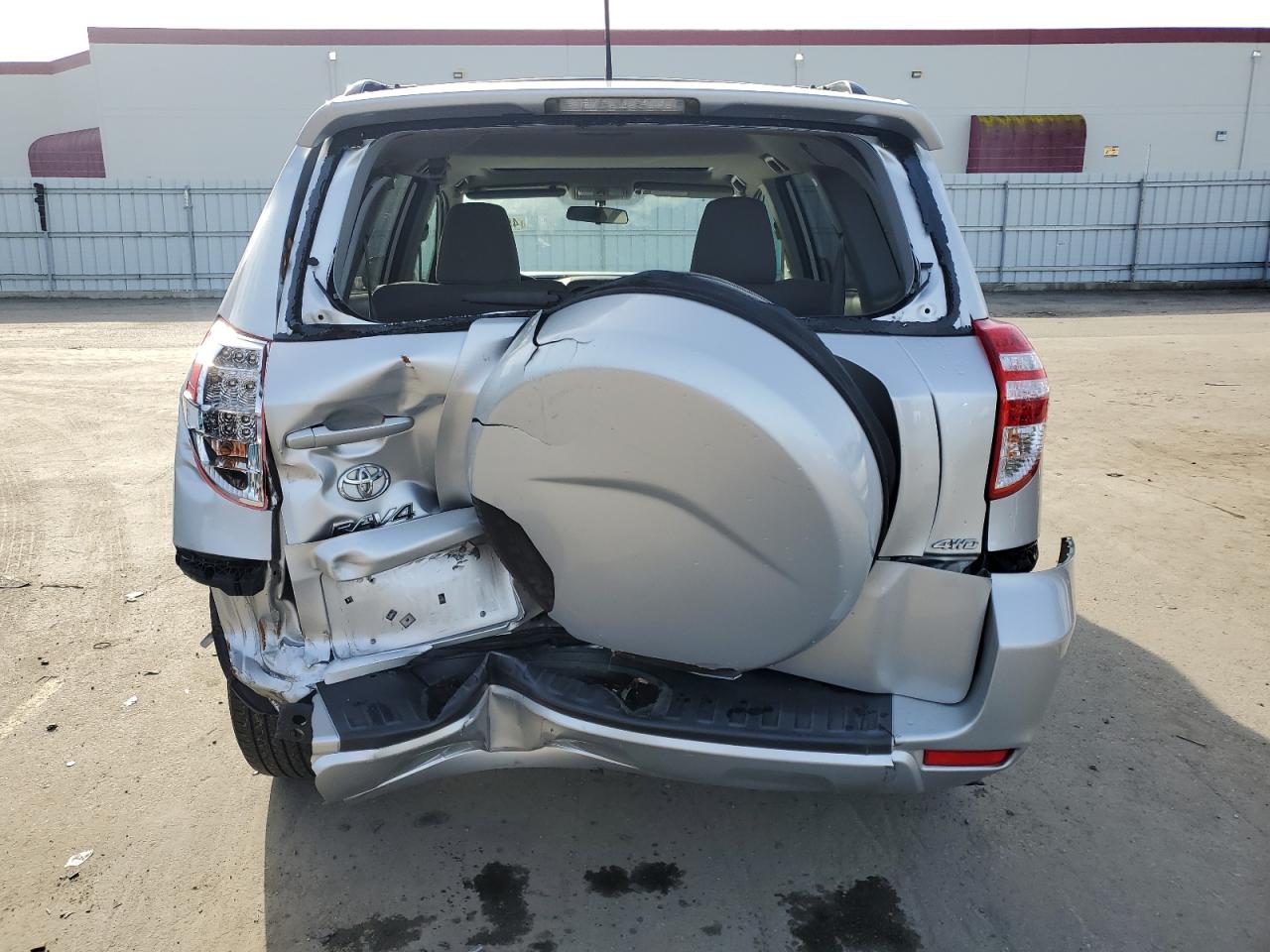 2012 Toyota RAV 4 - Image 6