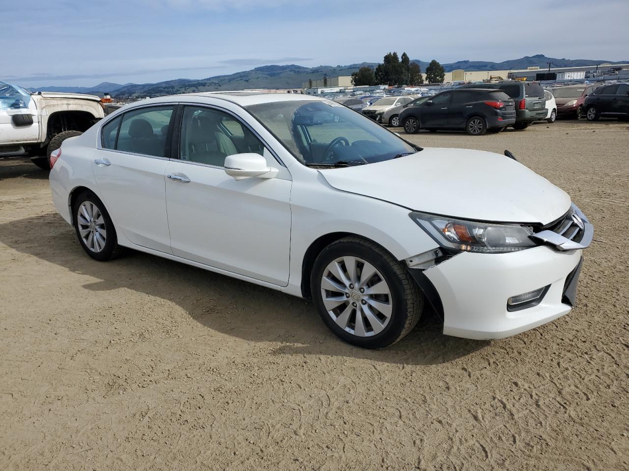 2013 Honda Accord - Image 4