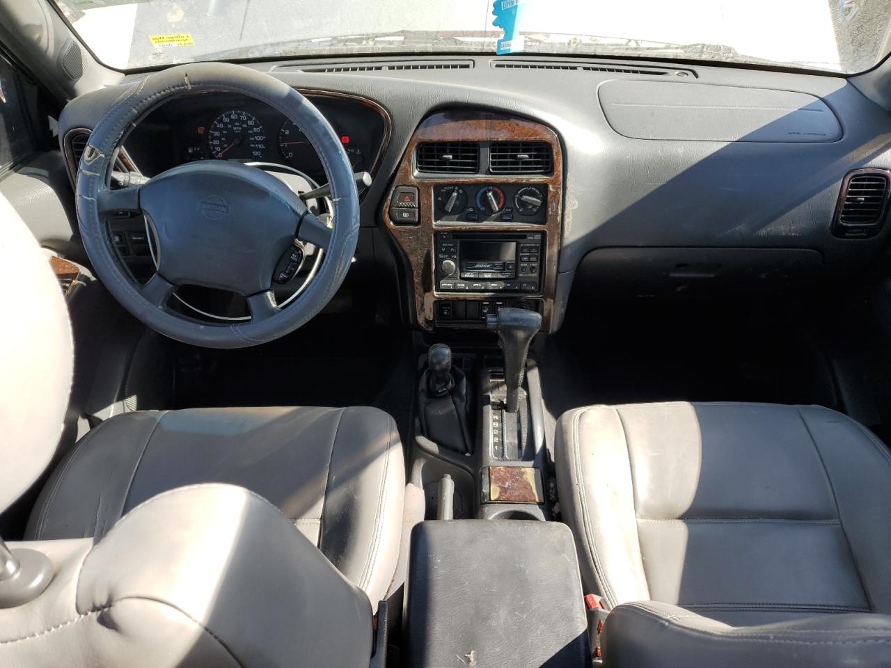 1998 Nissan Pathfinder - Image 8