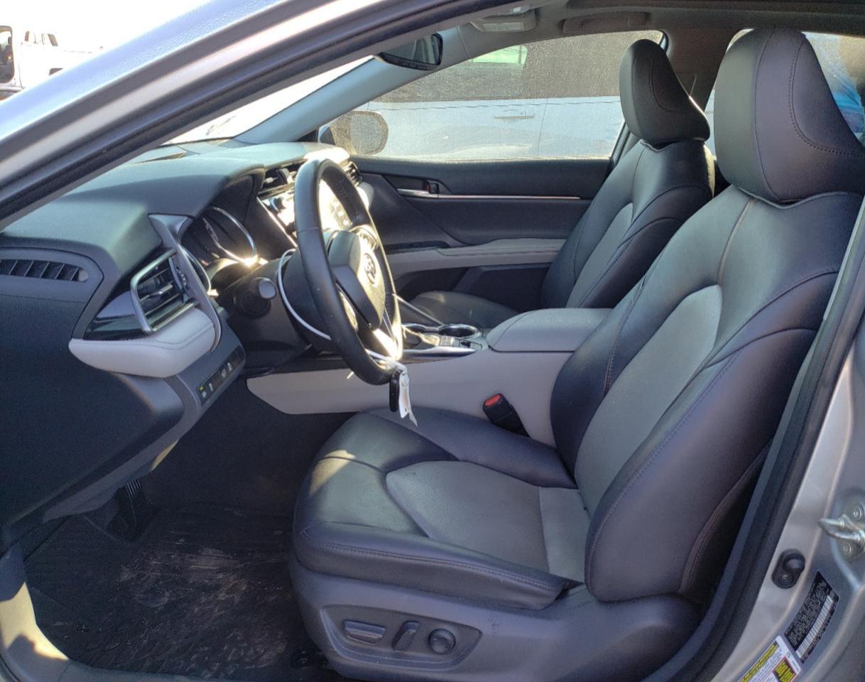 2020 Toyota Camry - Image 7