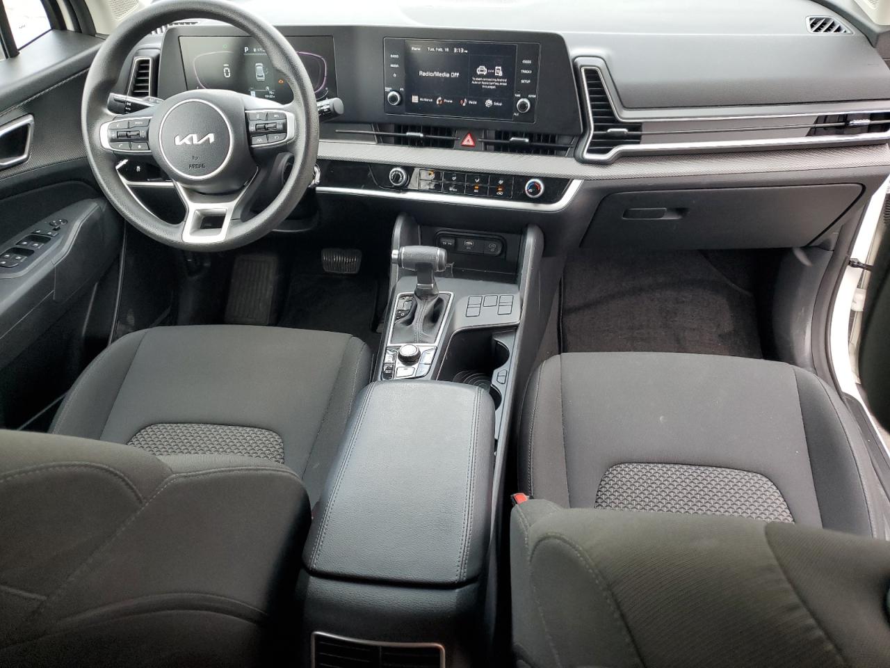 2024 Kia Sportage - Image 8
