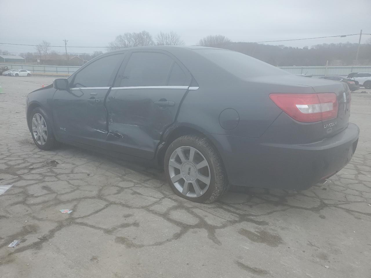 2007 Lincoln MKZ - Image 2