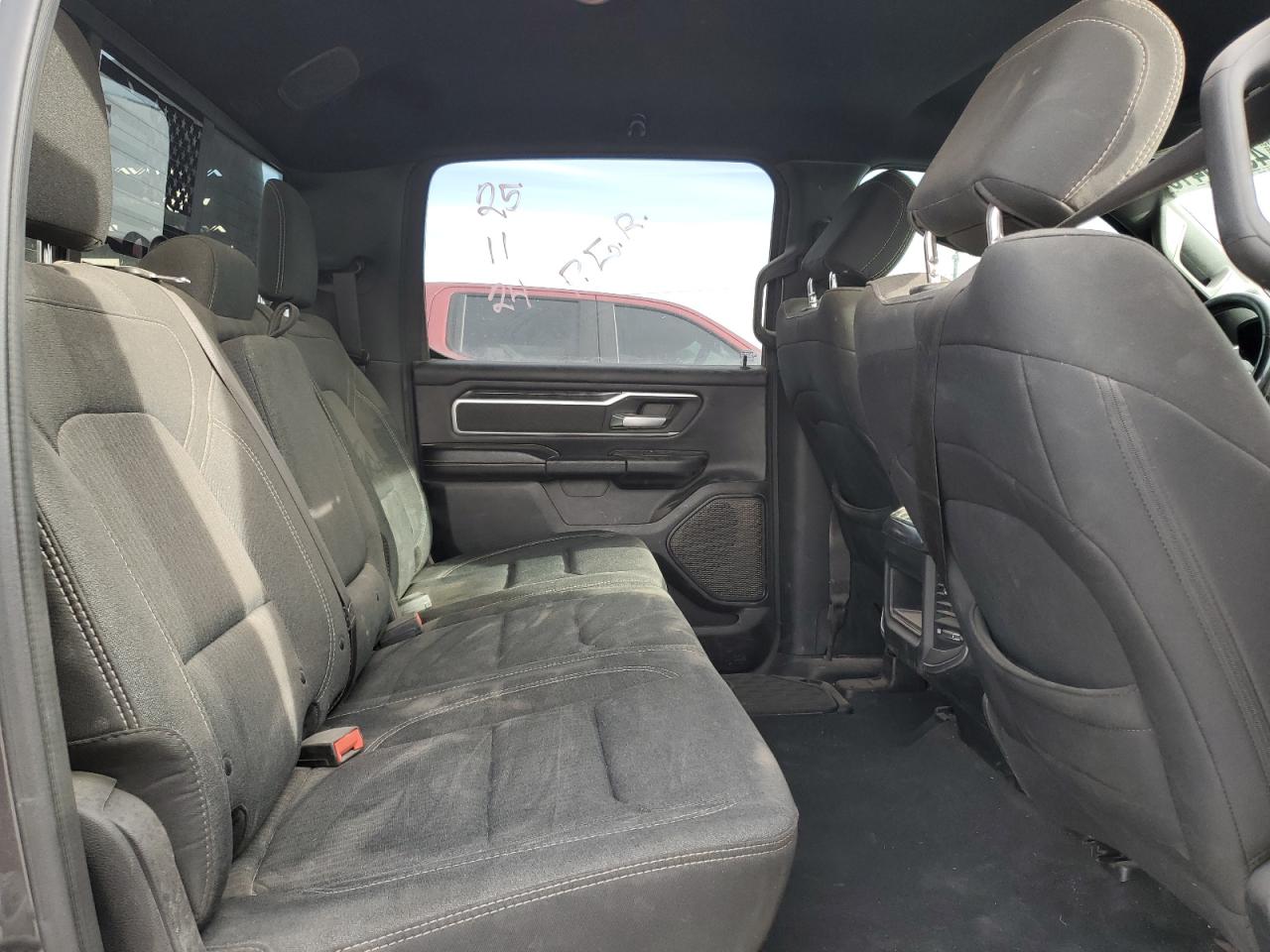 2019 RAM 1500 - Image 10