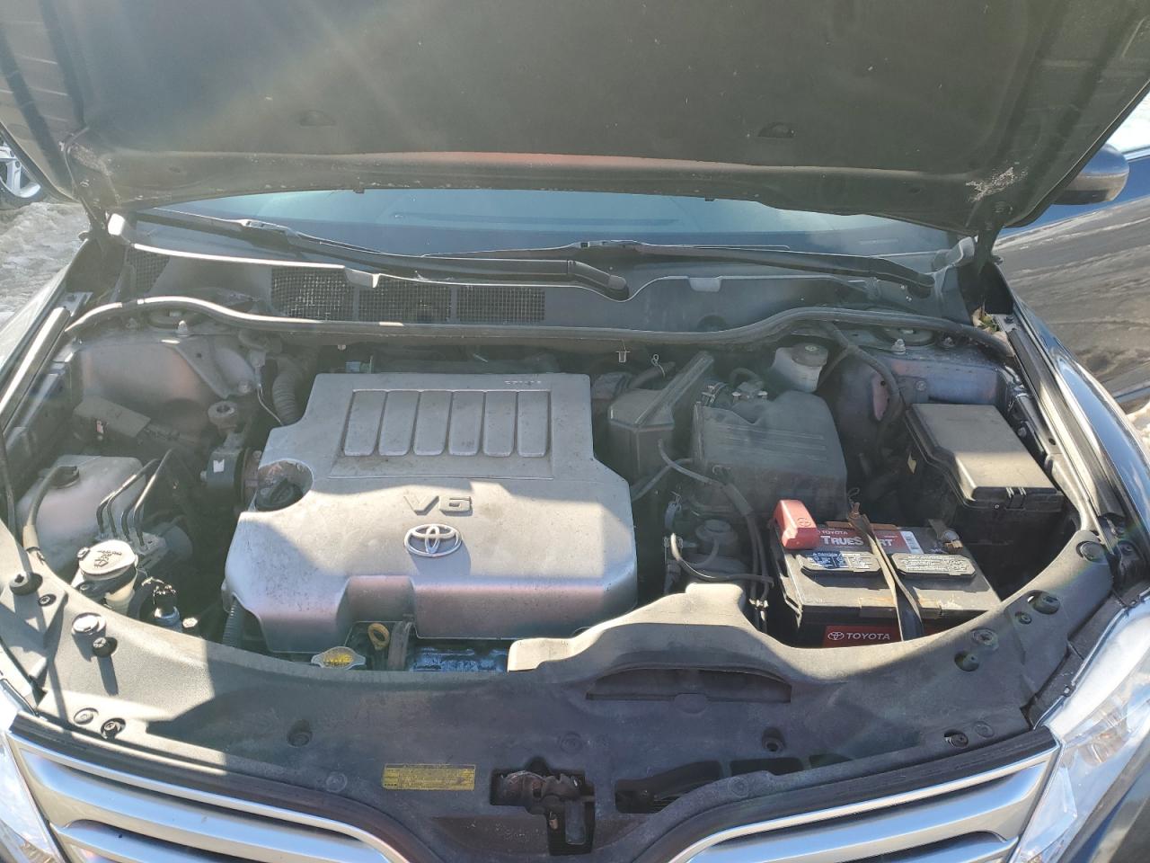 2011 Toyota Venza - Image 12