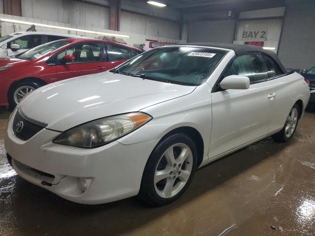 2005 Toyota Camry Solara Se