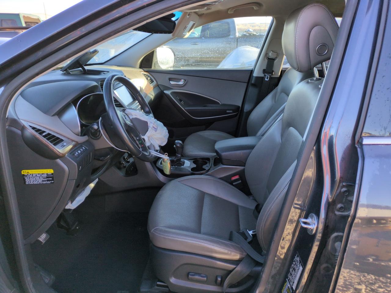 2017 Hyundai Santa Fe - Image 7