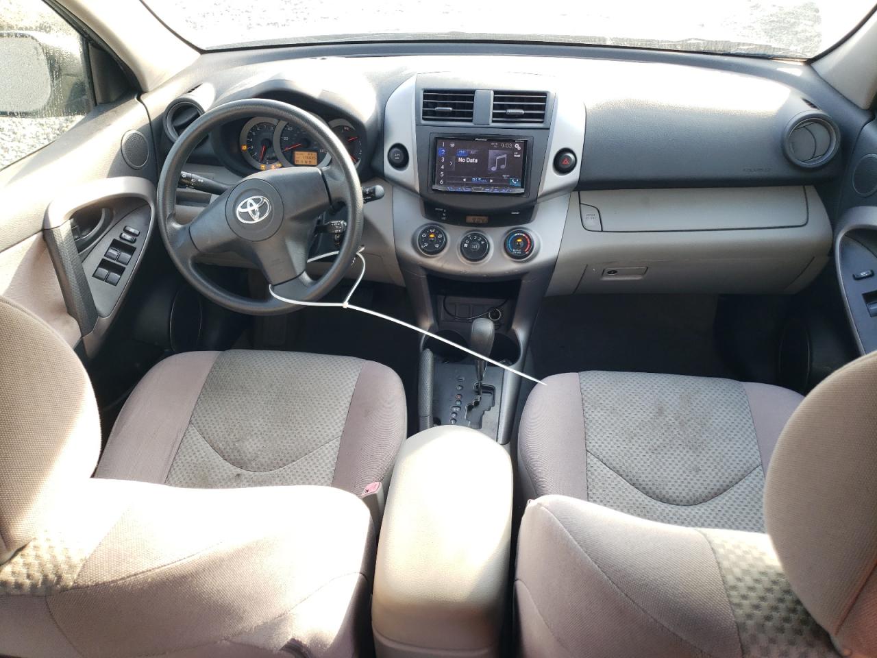 2006 Toyota RAV 4 - Image 8