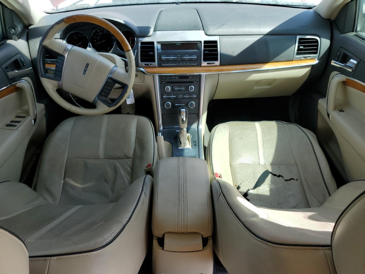 2010 Lincoln MKZ - Image 8