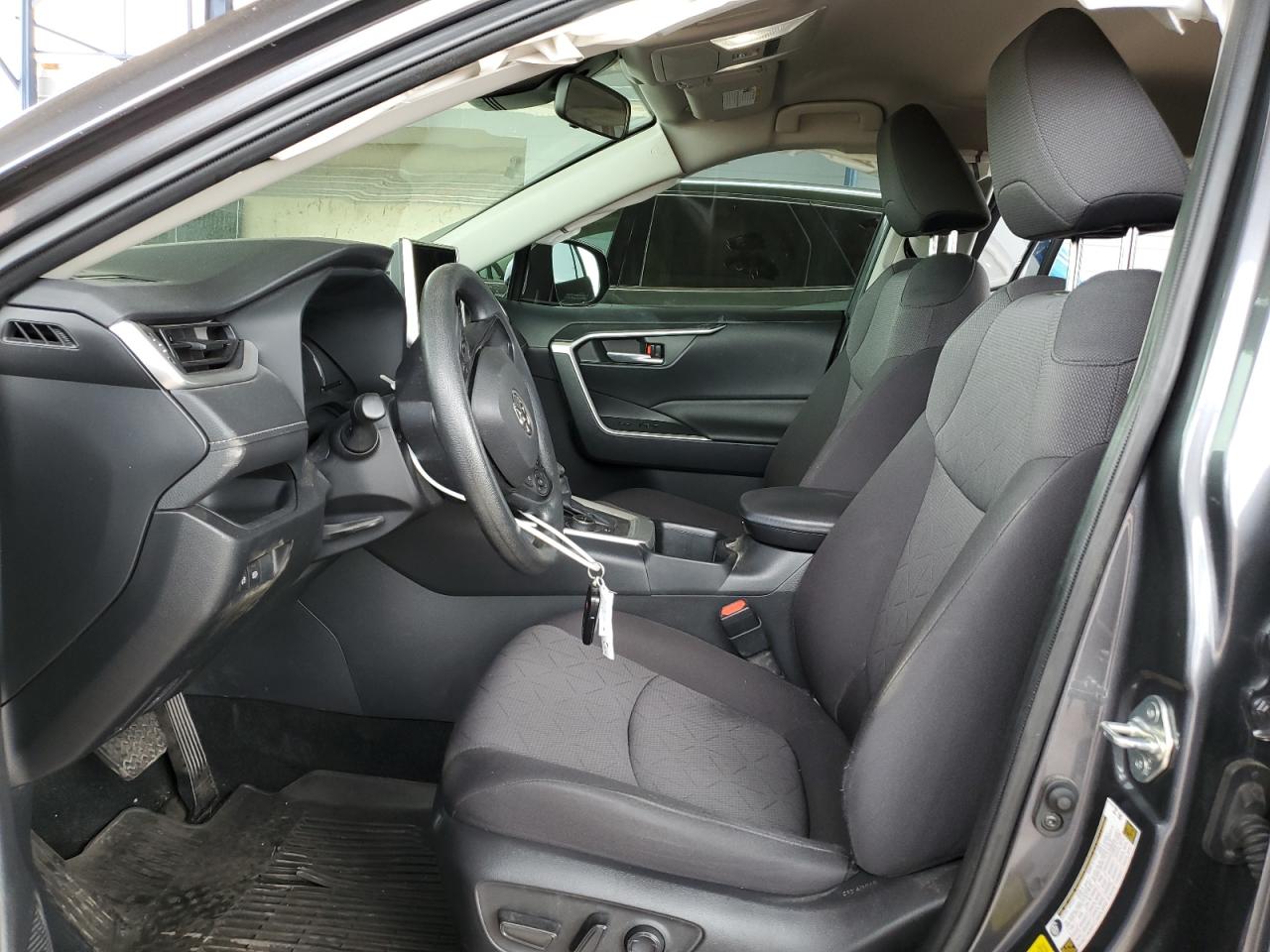 2023 Toyota RAV 4 - Image 7