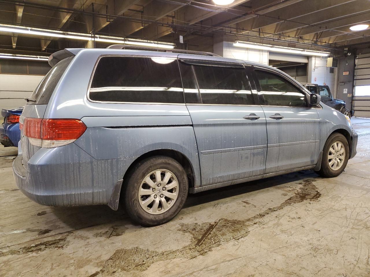 2009 Honda Odyssey - Image 3