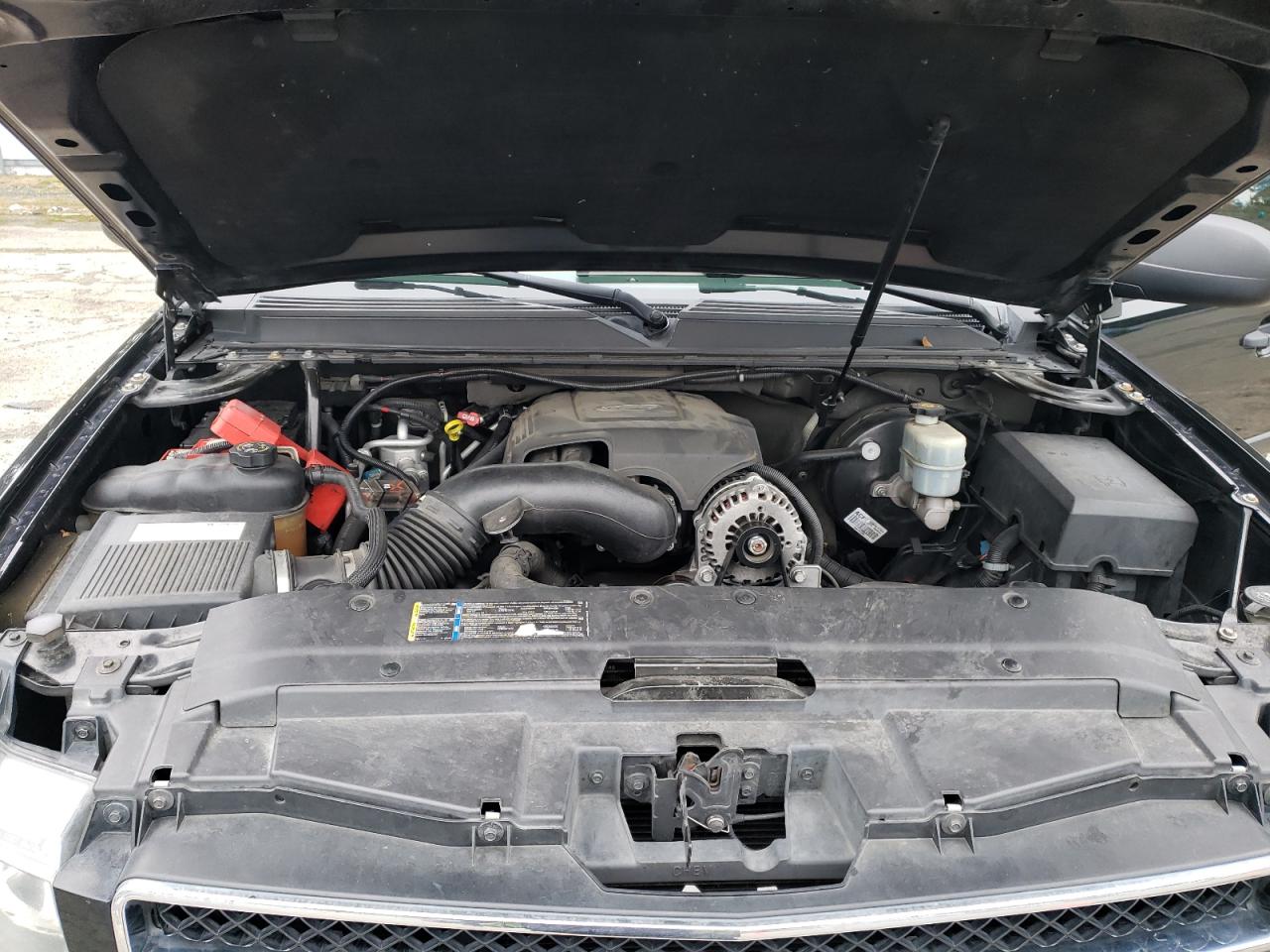 2007 Chevrolet Tahoe - Image 14