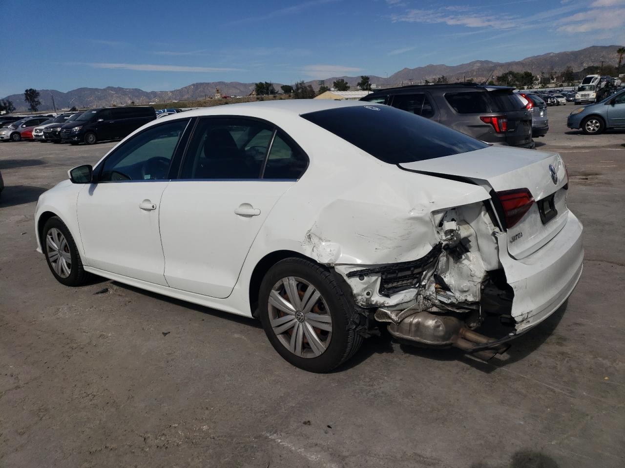 2017 Volkswagen Jetta - Image 2