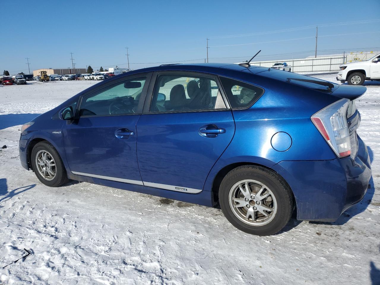 2010 Toyota Prius - Image 2