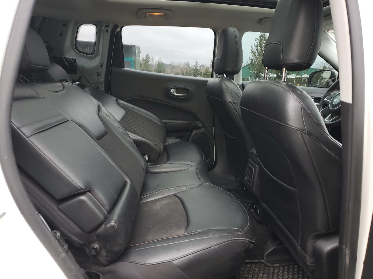2020 Jeep Compass - Image 11