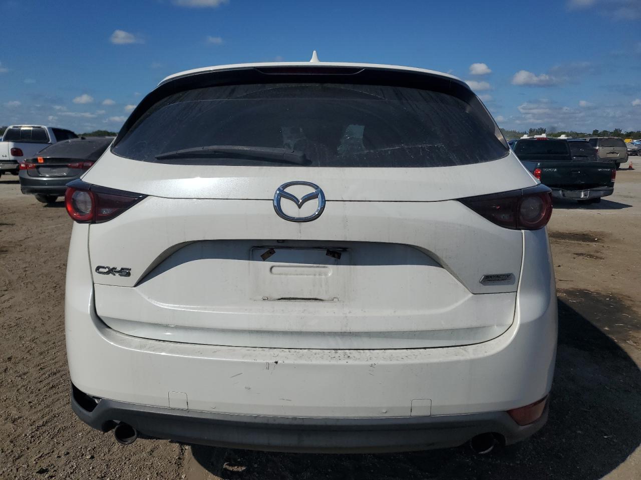 2017 Mazda CX-5 - Image 6