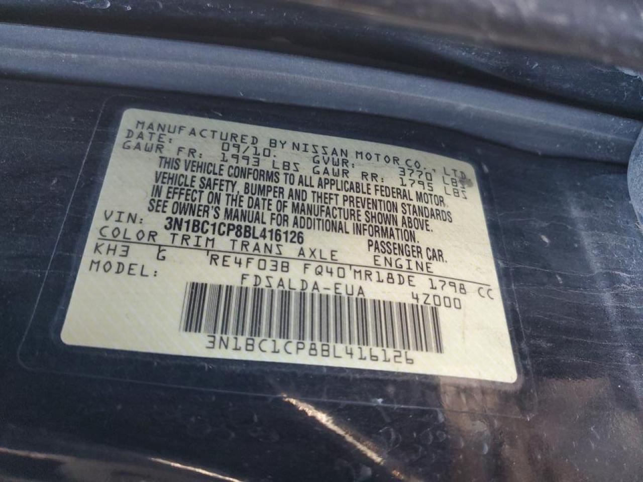 2011 Nissan Versa - Image 14