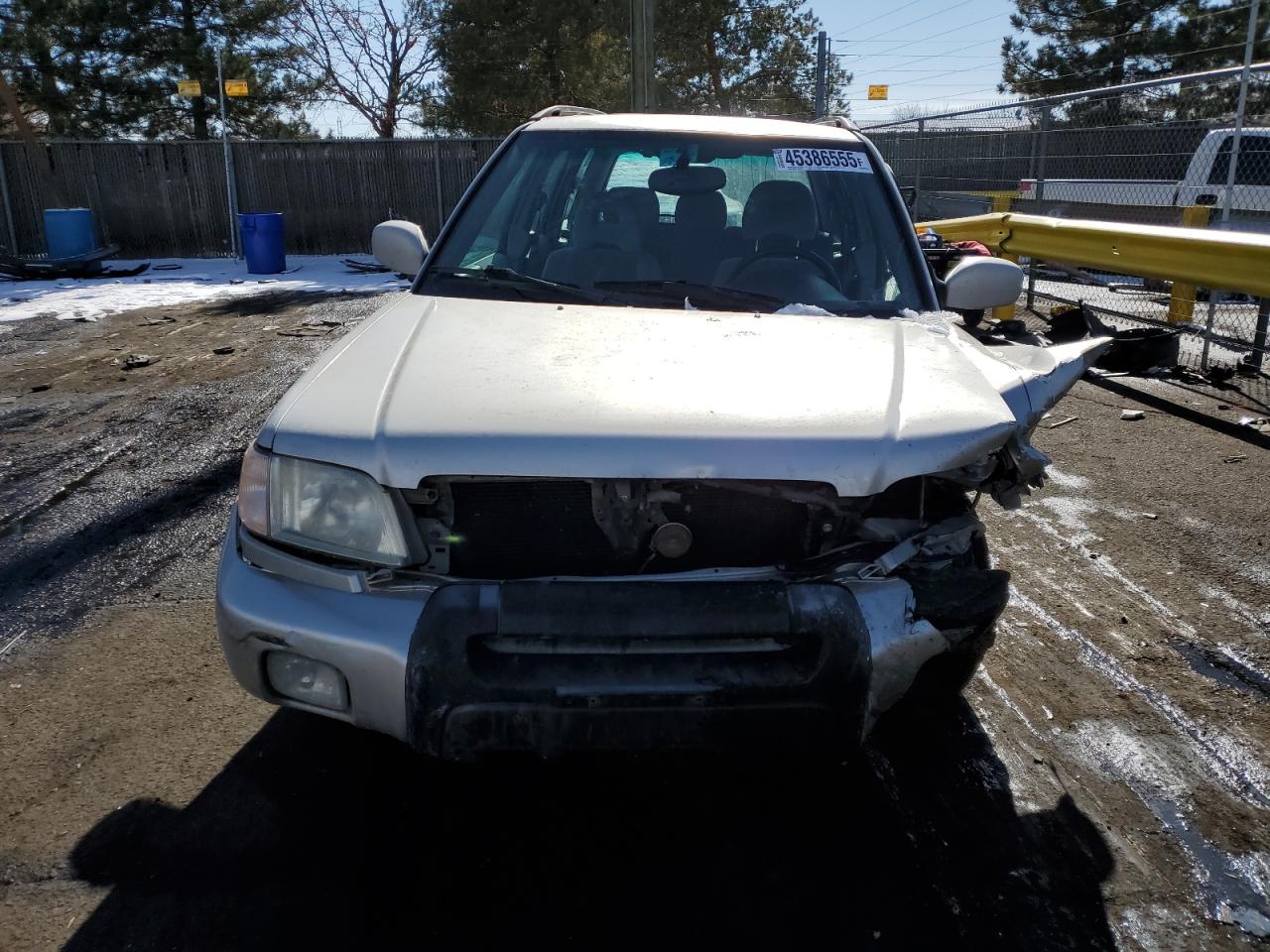 2001 Subaru Forester - Image 5